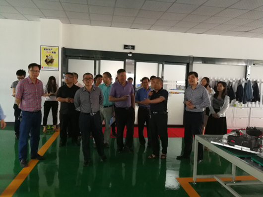 我院課題組赴漣源市開展《婁底資源型城市轉型升級，深化供給側結構性改革》課題調研