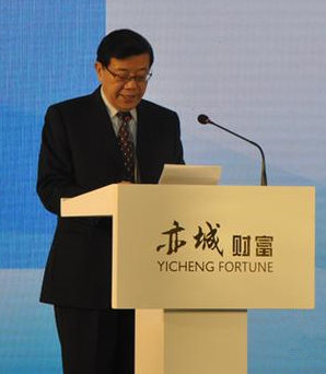 李偉:發(fā)展實體經(jīng)濟(jì)為經(jīng)濟(jì)增長培育新動力