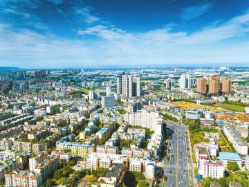 成都經(jīng)開(kāi)區(qū) 打造“五千億級(jí)”產(chǎn)業(yè)集群 推動(dòng)綠色智能汽車(chē)產(chǎn)業(yè)功能區(qū)建設(shè)