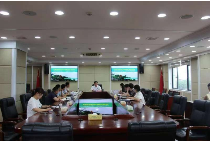 凝心聚力，爭創(chuàng)國家農(nóng)高區(qū)—岳陽市人民政府副市長張世愚聽取創(chuàng)建工作匯報(bào)